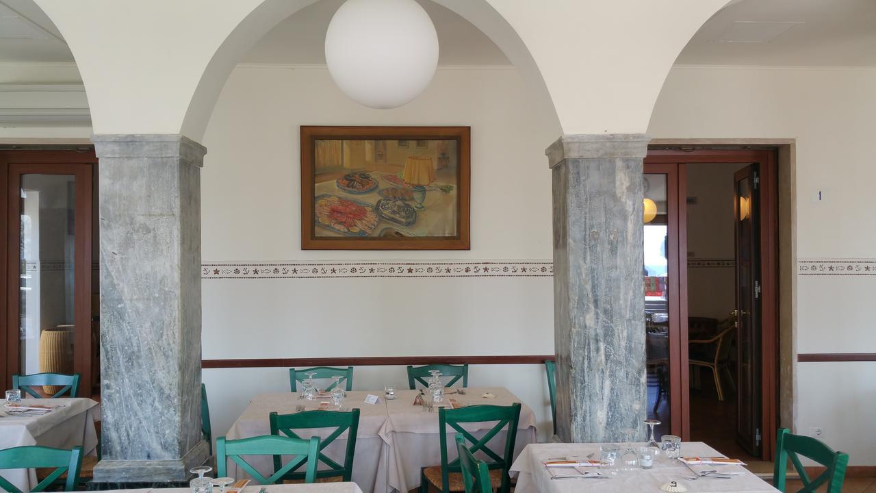Albergo Nettuno 莱里奇 外观 照片